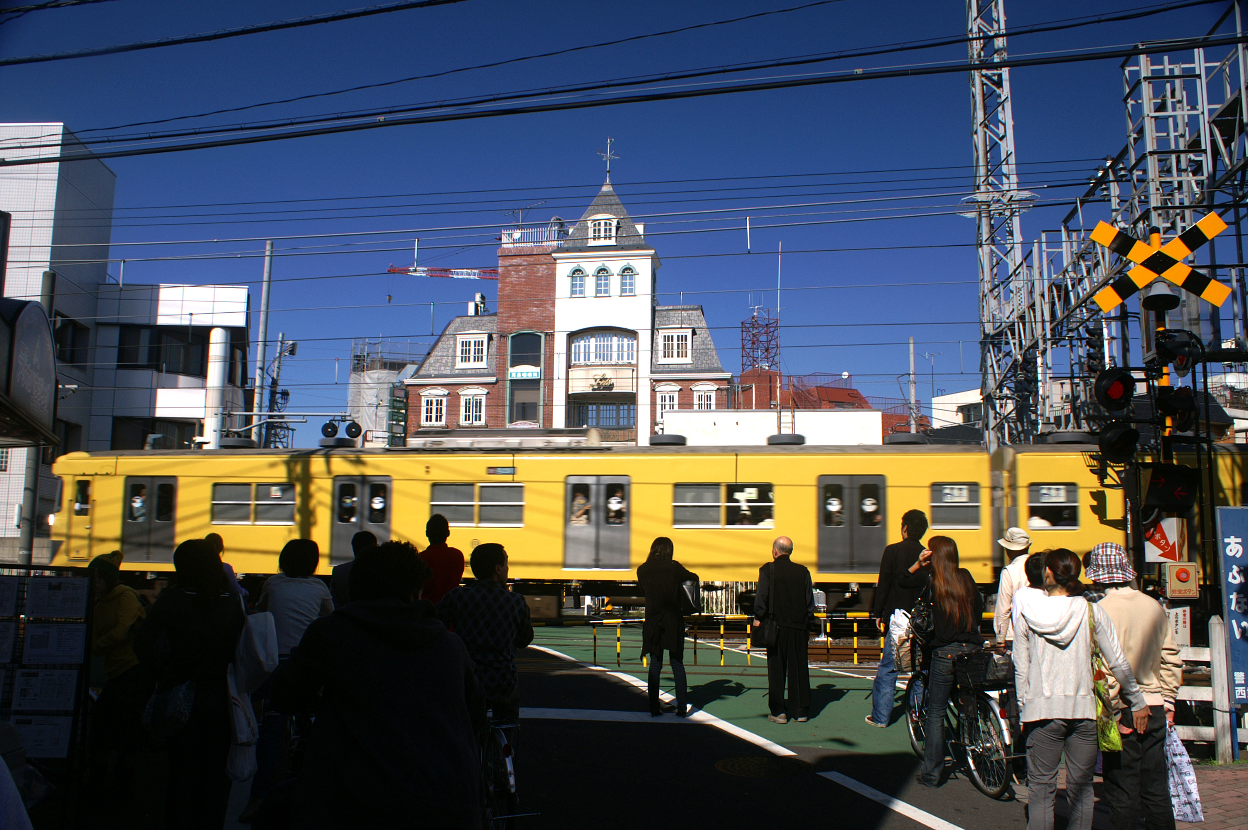 Train in Nakano