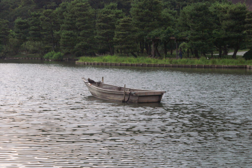 Boat on a pond in Sankei-en