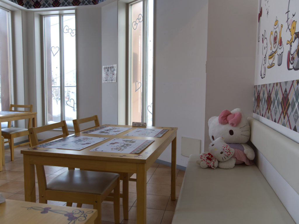 Otaru Cafe x Hello Kitty