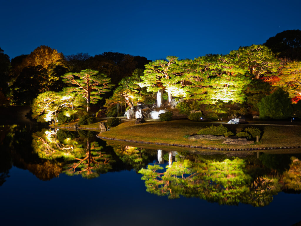 Rikugien Nighttime Illumination Central Pond