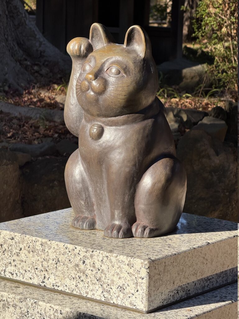 Cat statue